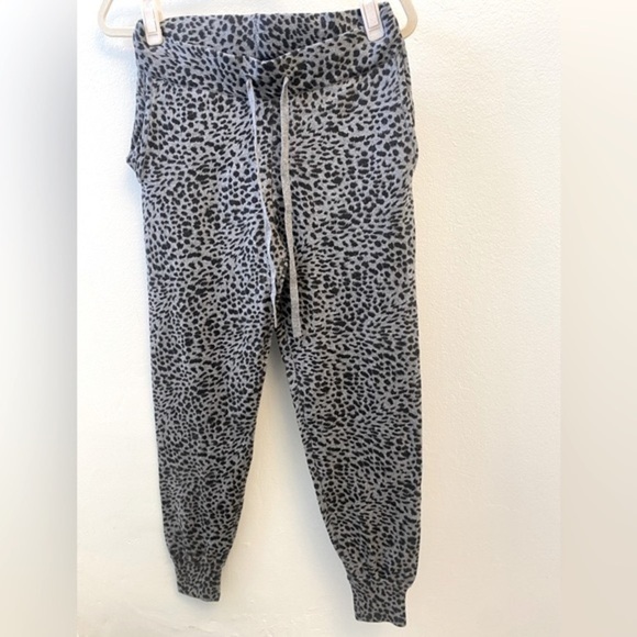 Monrow Leopard Print Joggers NWT